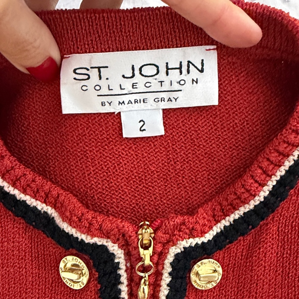 St John Collection red navy gold button hardware zip front knit sweater 2 - Picture 5 of 10